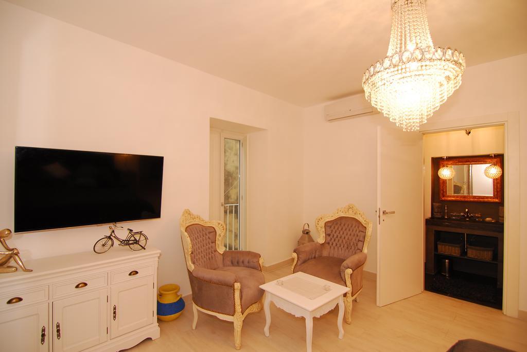 Imaginarium Apartman Szirakúza Szoba fotó