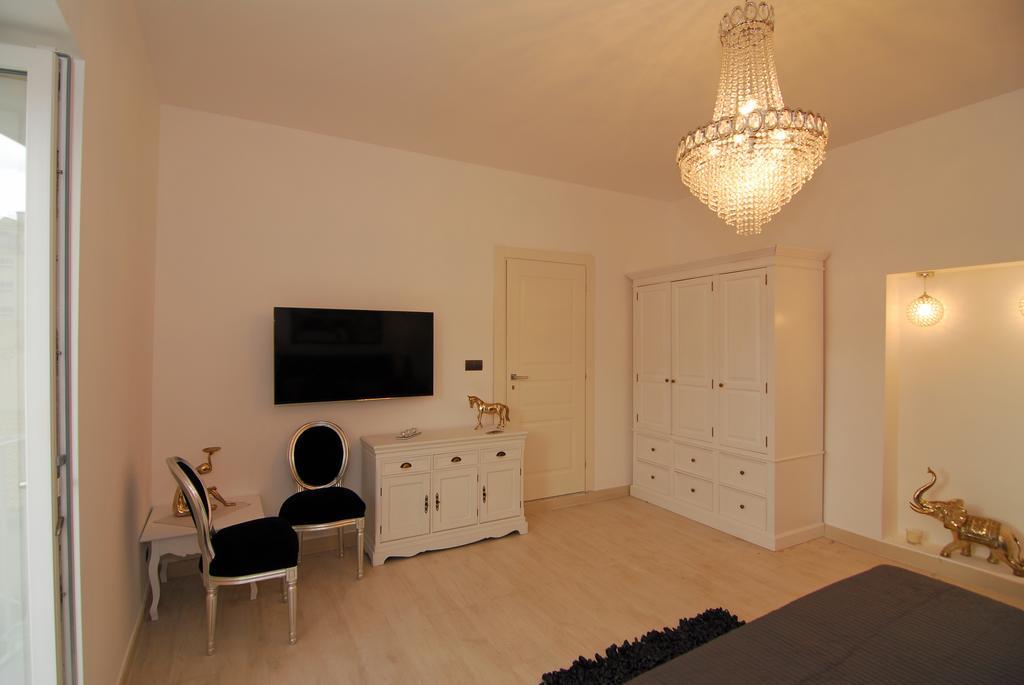Imaginarium Apartman Szirakúza Szoba fotó