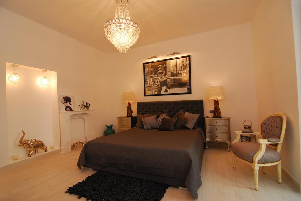 Imaginarium Apartman Szirakúza Szoba fotó